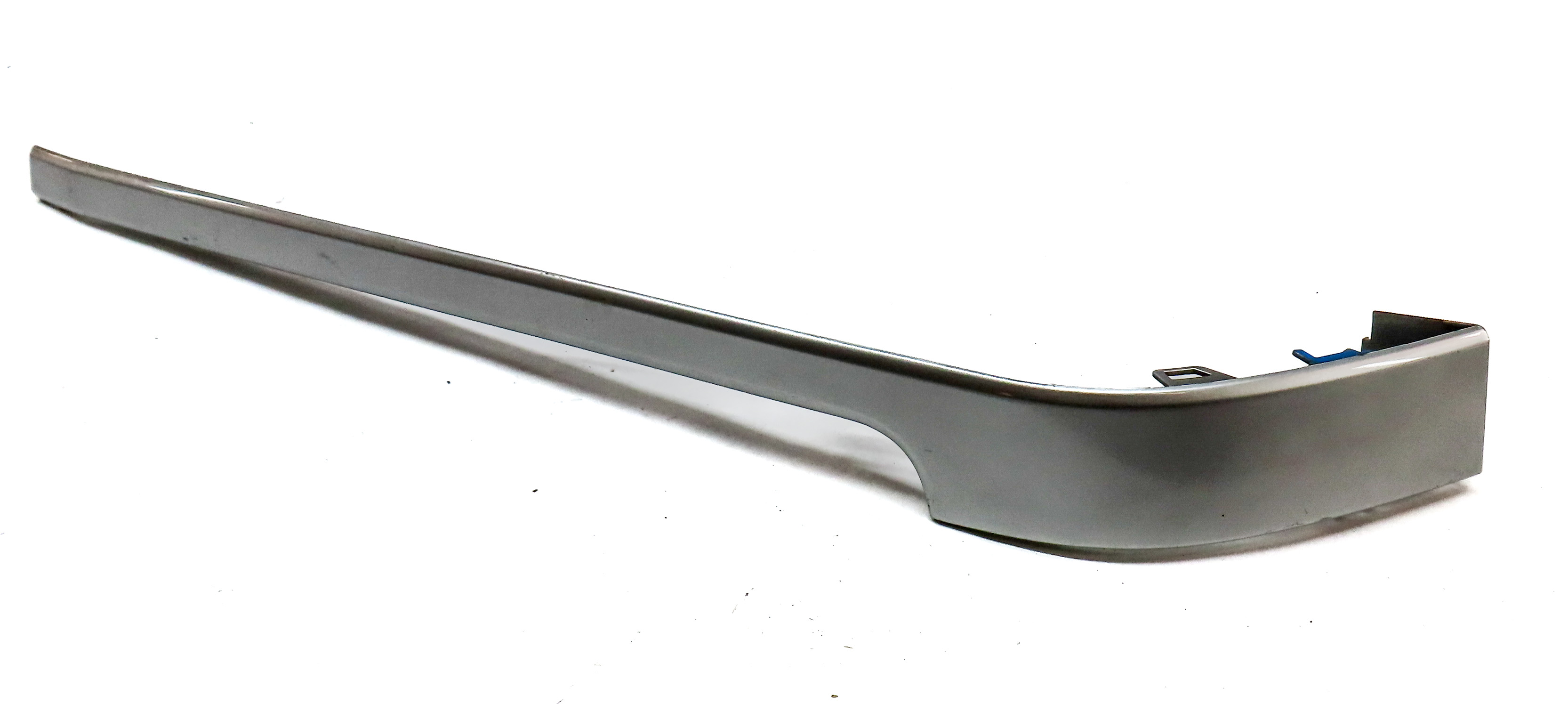 13 LAND RANGE ROVER (L405) REAR RIGHT PASSENGER LOWER BUMPER CORNER TRIM(Bronze) — exact item pictured